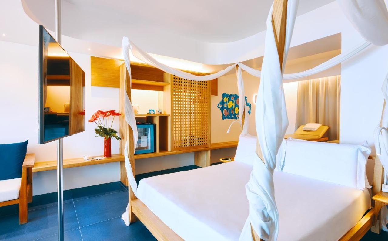 Approdo Resort Thalasso Spa Кастелабате Екстериор снимка