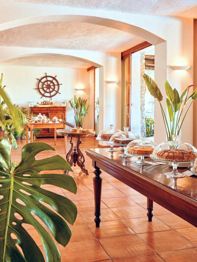 Approdo Resort Thalasso Spa Кастелабате Екстериор снимка
