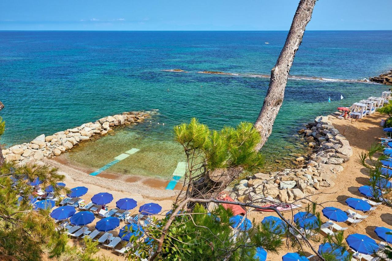 Approdo Resort Thalasso Spa Кастелабате Екстериор снимка