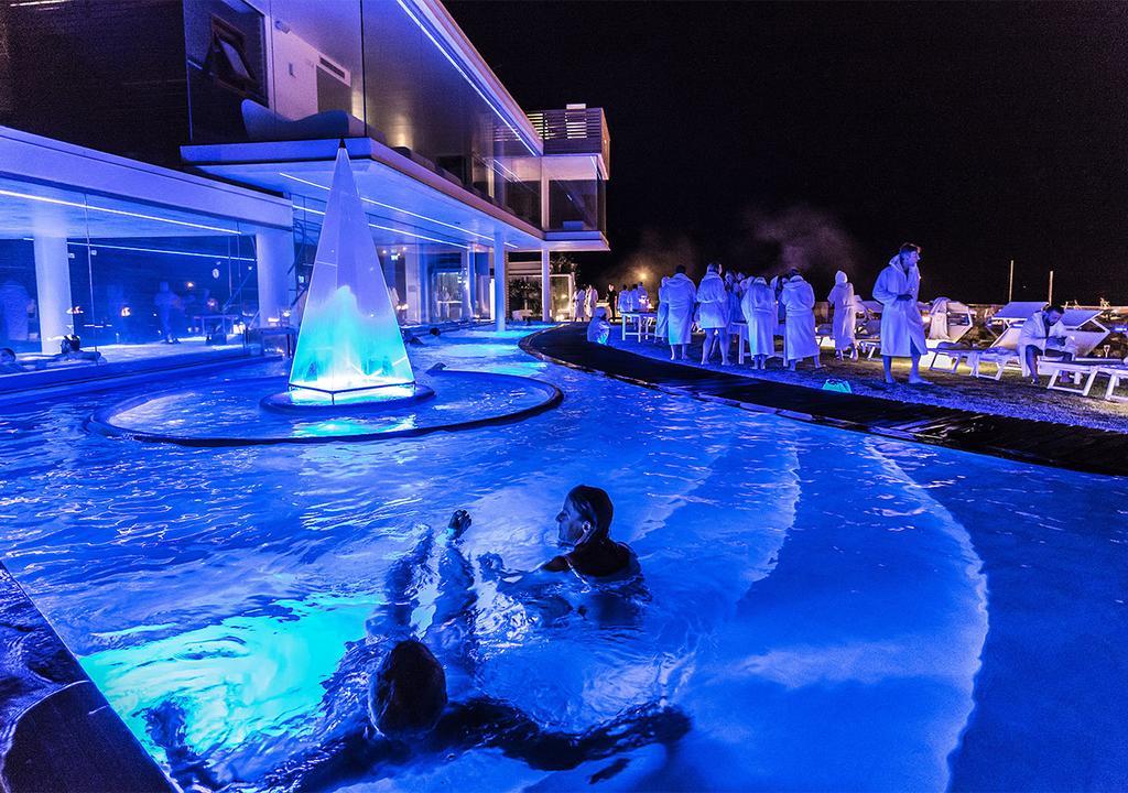 Approdo Resort Thalasso Spa Кастелабате Екстериор снимка