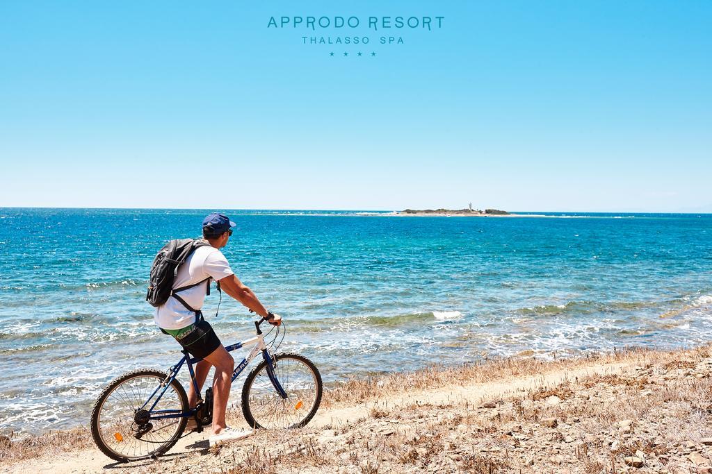 Approdo Resort Thalasso Spa Кастелабате Екстериор снимка